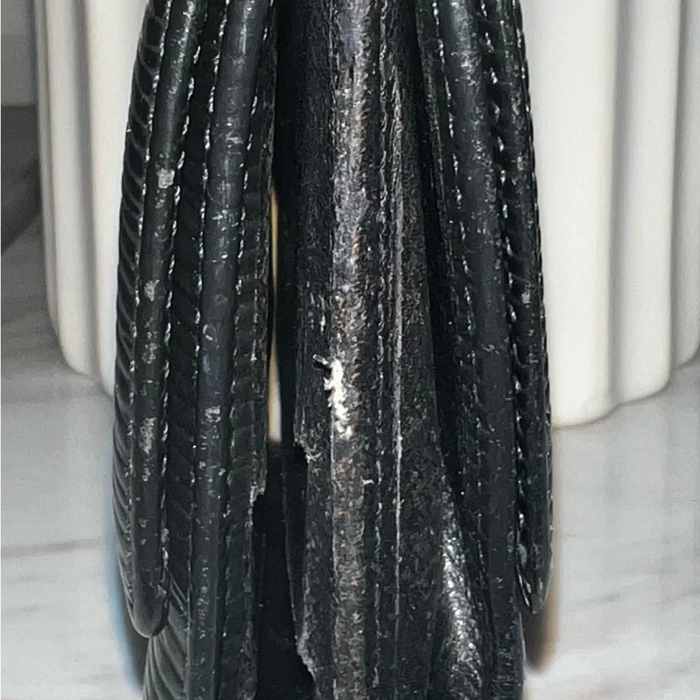 Louis Vuitton Epi Leather Trifold Wallet - Picture 7 of 11